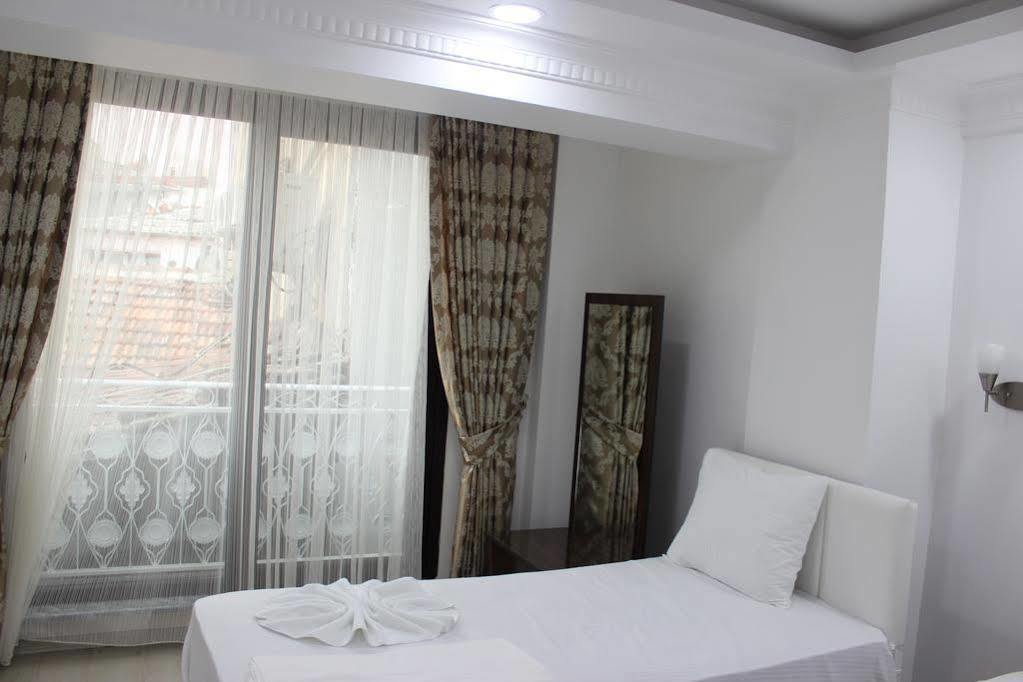 Sultanahmet Deluxe Hotel Provincia di Provincia di Istanbul Esterno foto